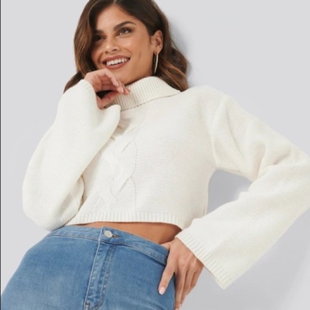 Cropped Cable Detail Knit Sweater White In Offwhite